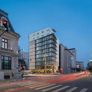 Leonardo Center فندق