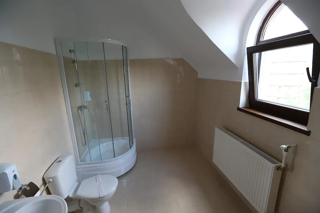 **  Banat Otel Bükreş Romanya